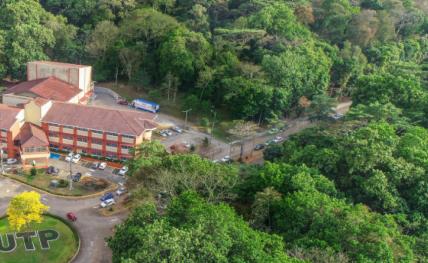 campus à Panama