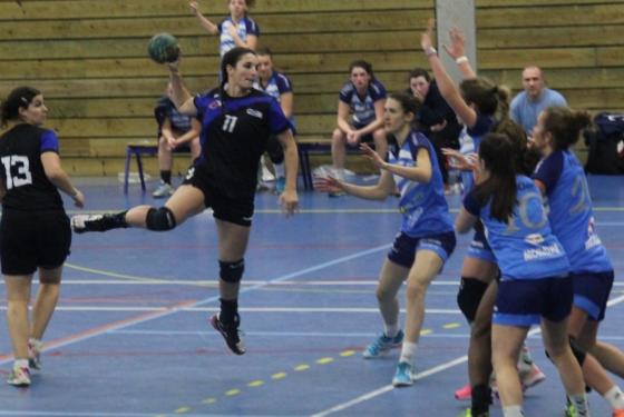 Tania Gusse Equipe de hand ball